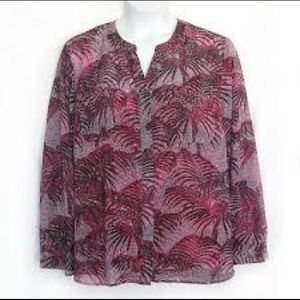 NWT Covington Essentials Floral Button Up Blouse